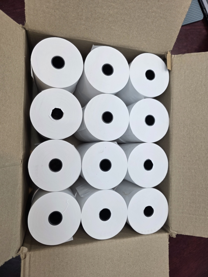 80x80mm BPA-free thermal receipt paper rolls in POS printer
